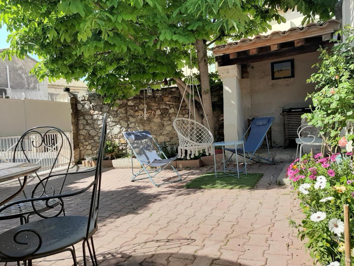 Vila La Capucinette A L'Ombre Du Marronnier Maussane-les-Alpilles Exteriér fotografie